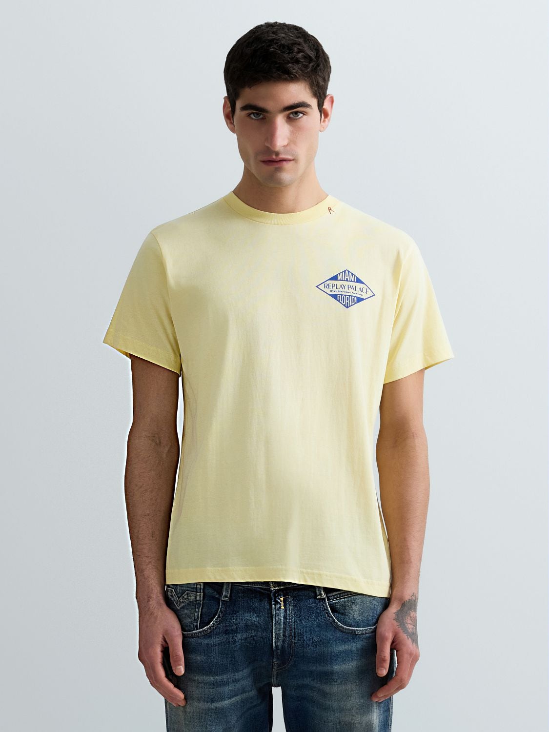 REPLAY JERSEY-T-SHIRT MIT MIAMI-PRINT M3344 .000.2660 PALE YELLOW. 2