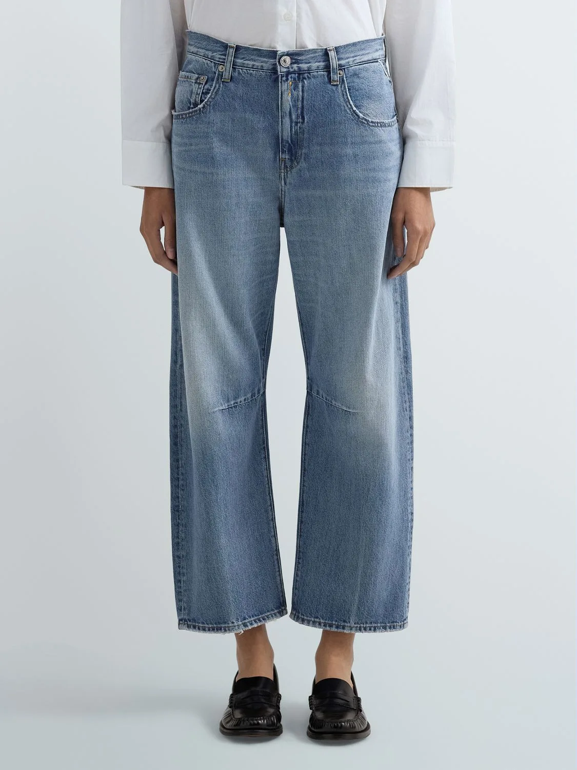 REPLAY JANIE BARREL-FIT JEANS WB550 .026.800 161 LIGHT BLUE 2