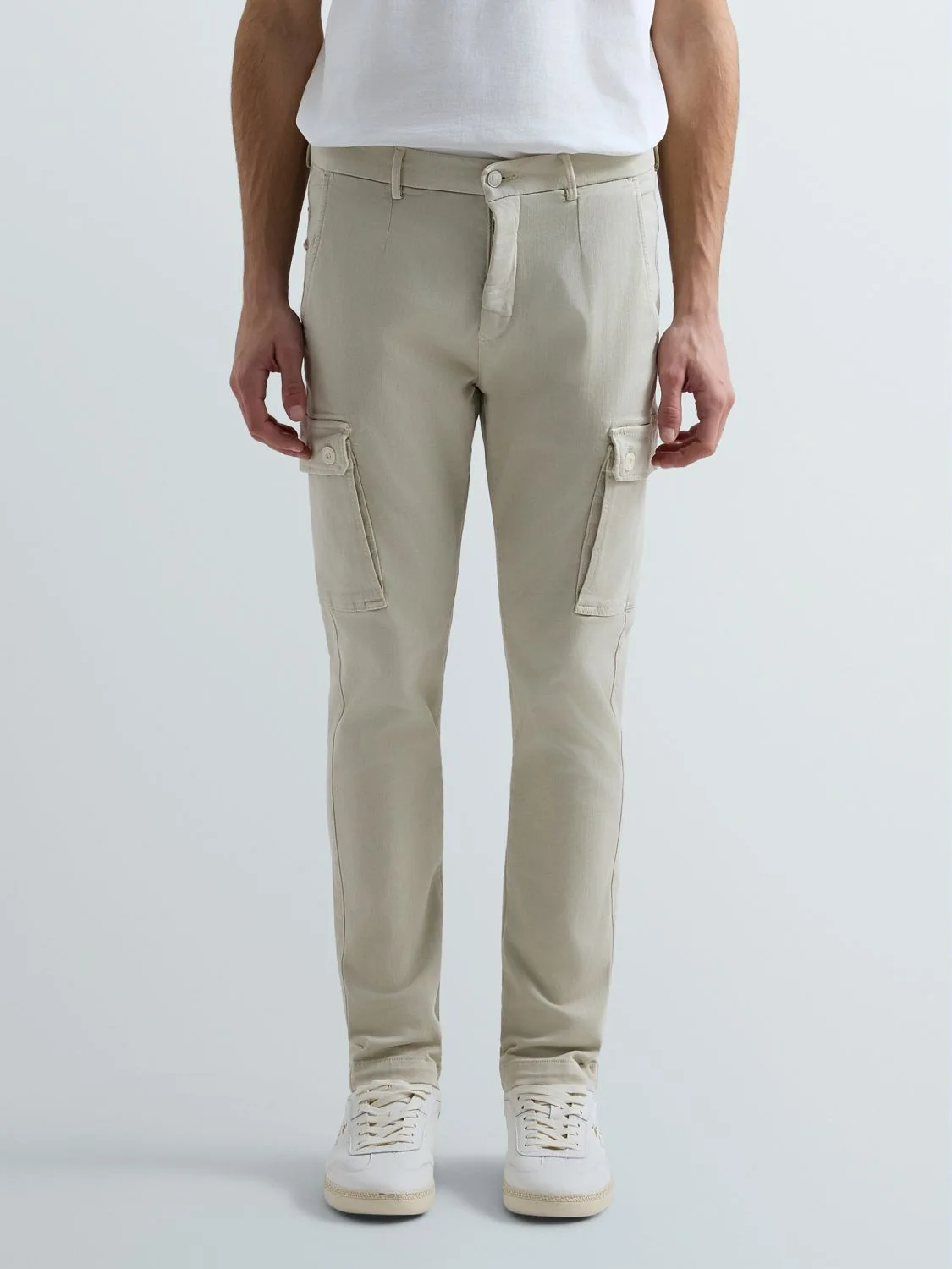 REPLAY JAAN SLIM-FIT CARGO JEANS M9649E.000.8366197 IVORY 2