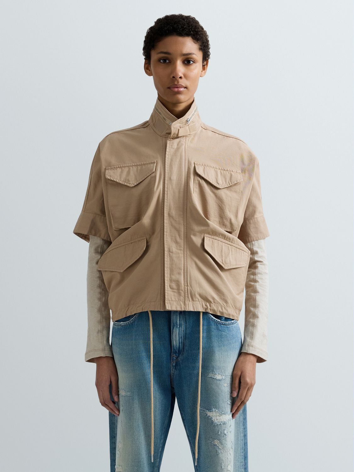 REPLAY HALF-SLEEVED COMFORT-FIT JACKET W7931 .000.85498G SAND 2