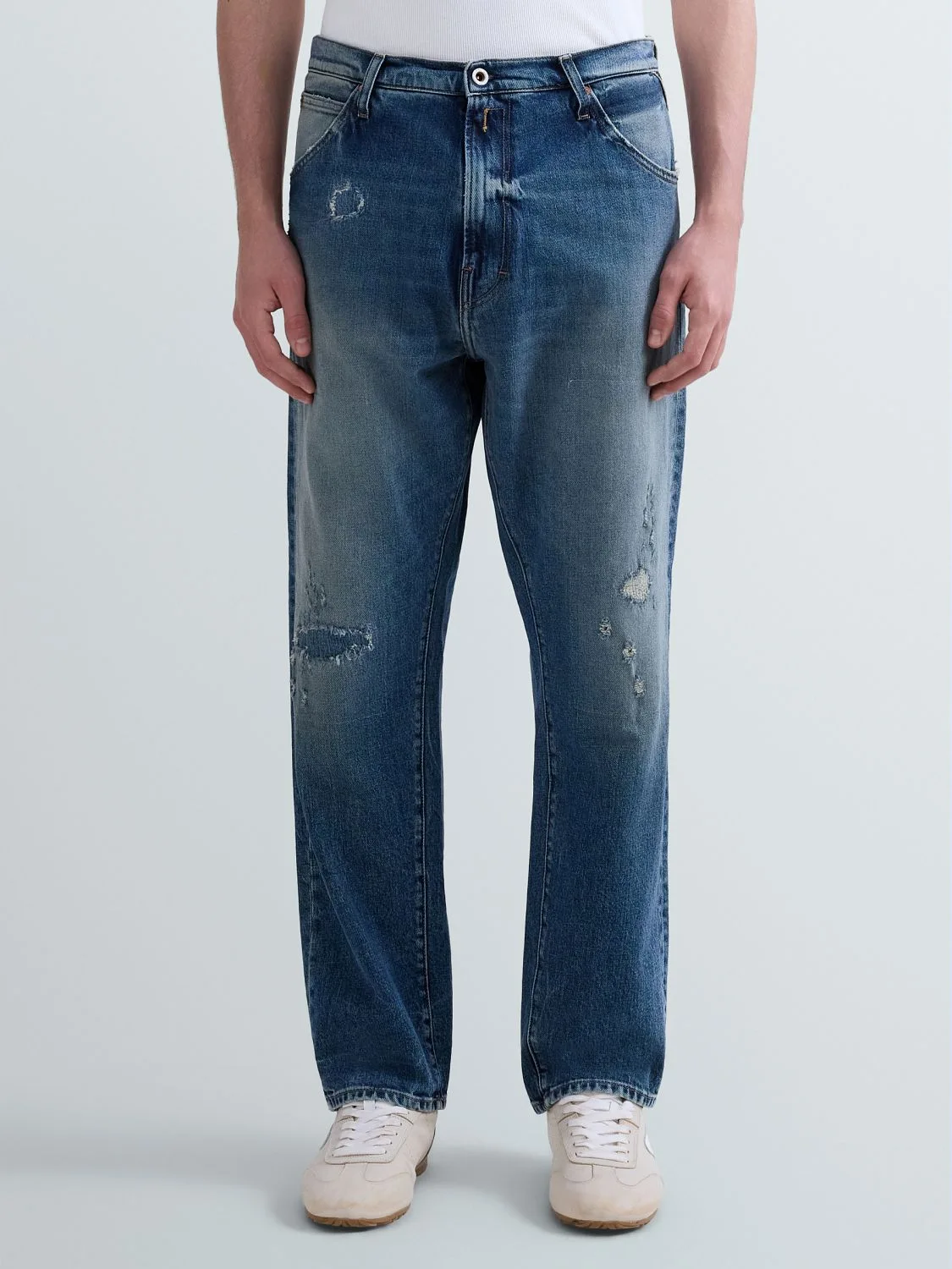 REPLAY WAINE TAPERED-FIT JEANS M1052 .000.795 156 MEDIUM BLUE 2