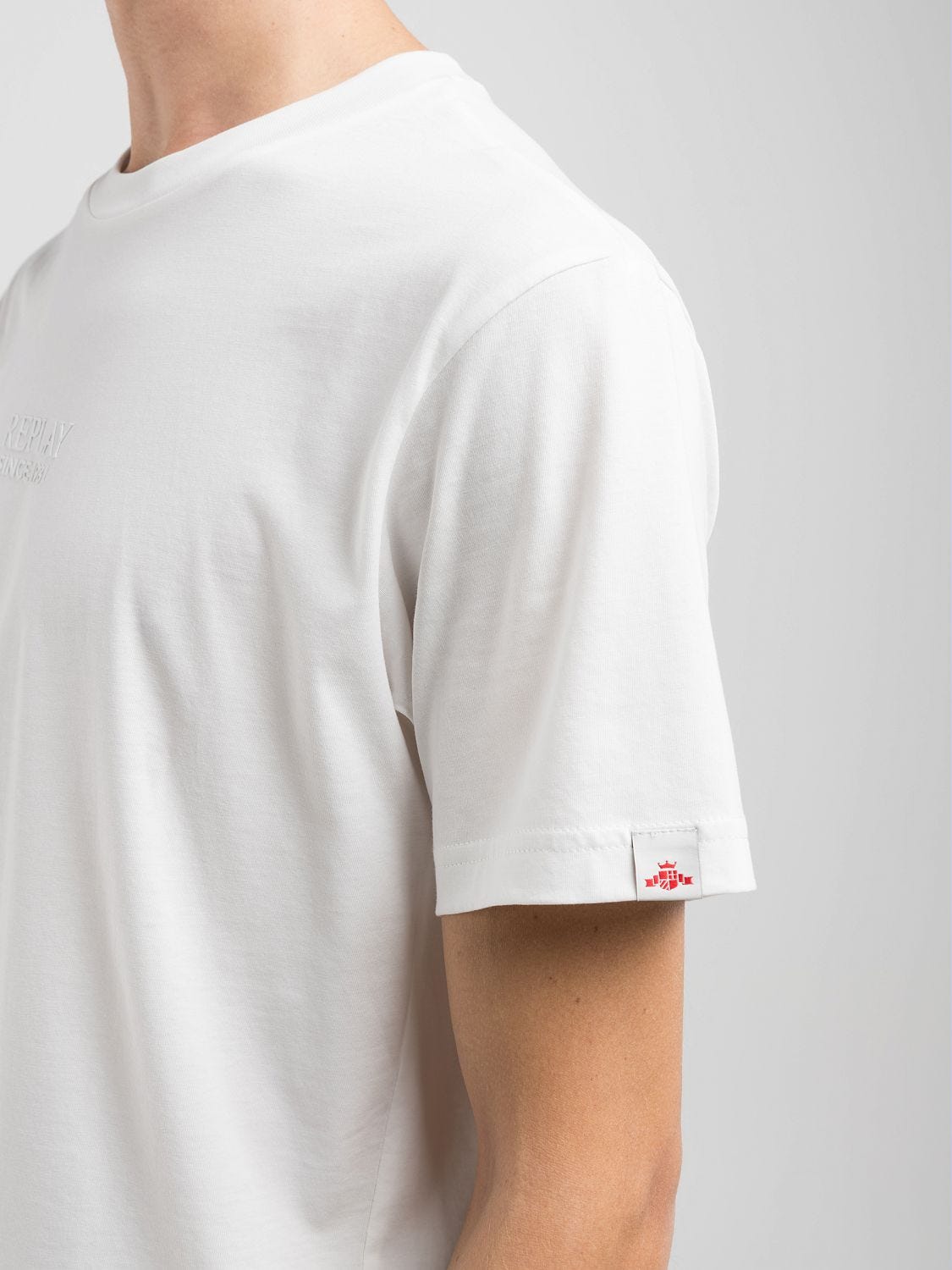 送料込★REPLAY★M3047.000.23732P 半袖Tシャツ Regular-fit t-shirt Natural white | Replay Jeans