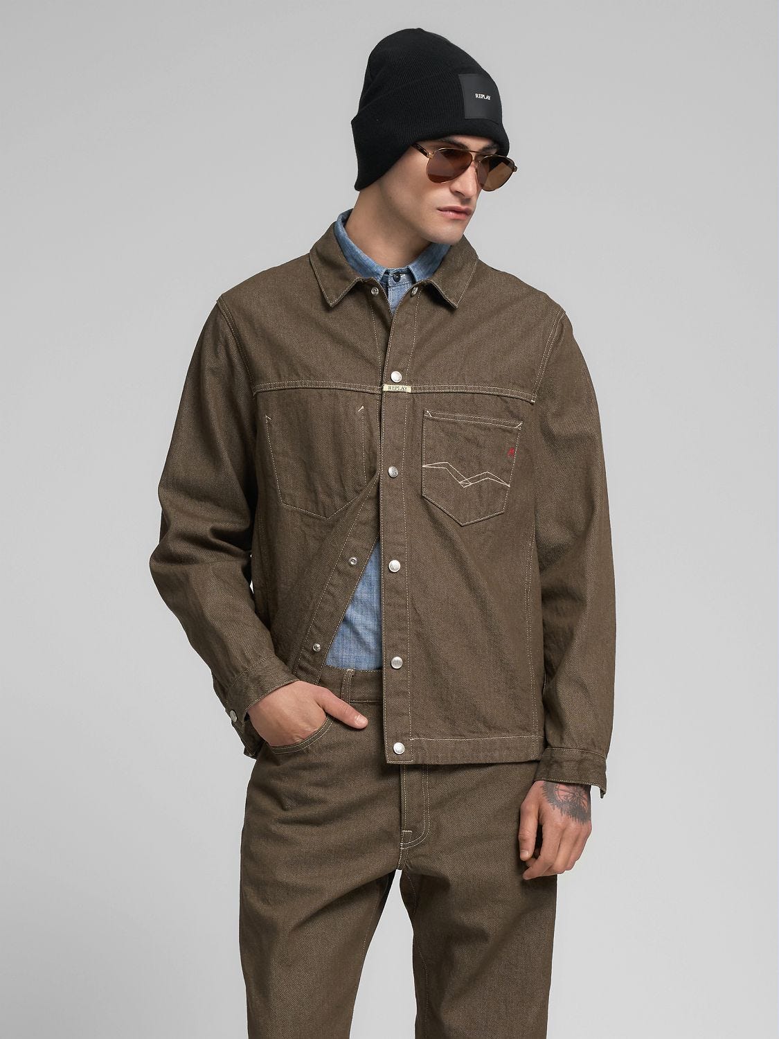 M9z1 dyed denim jacket Khaki | Replay Jeans