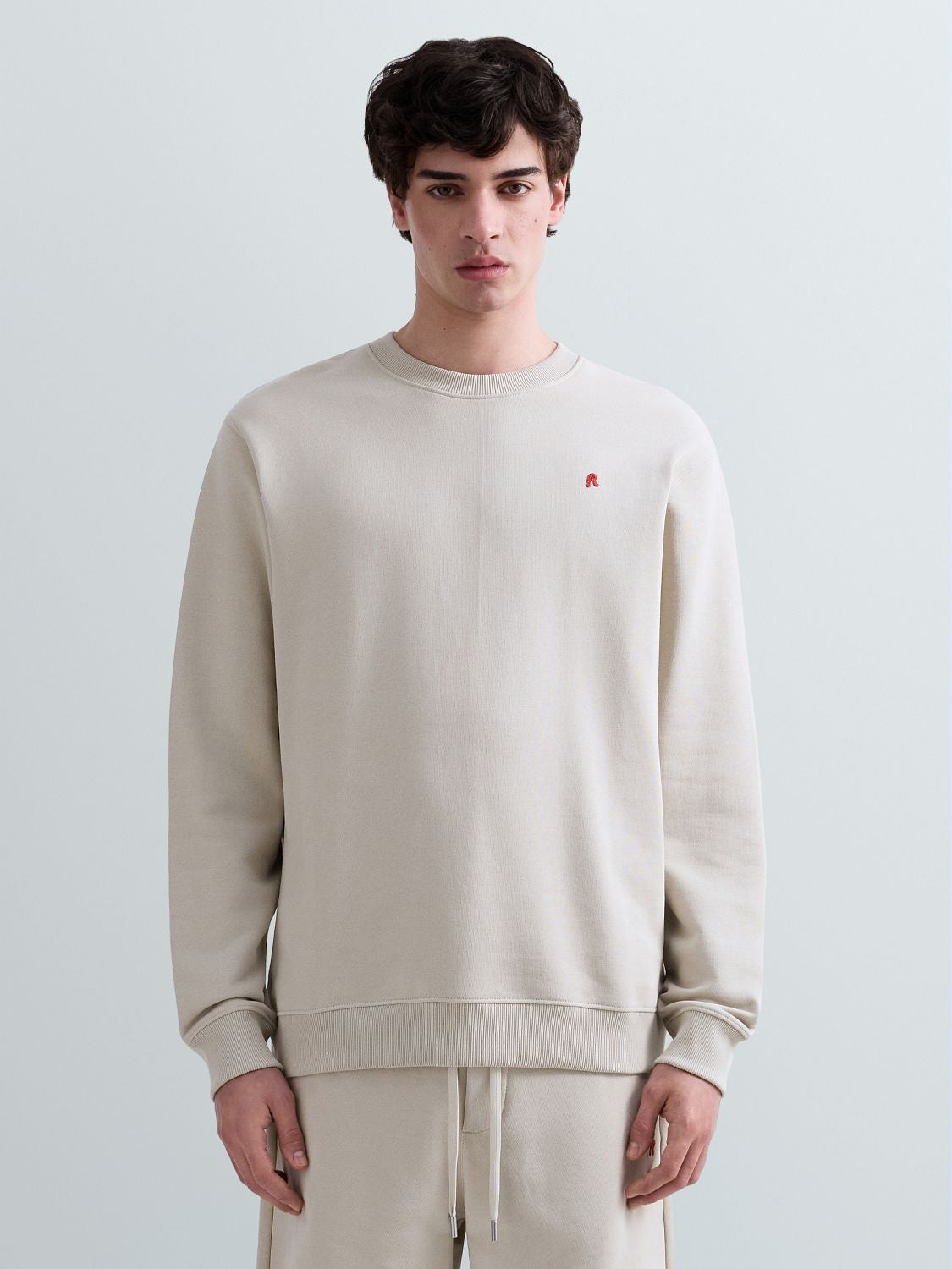 REPLAY TERRY COTTON SWEATSHIRT WITH R EMBROIDERY M3106 .000.23802 BONE 2
