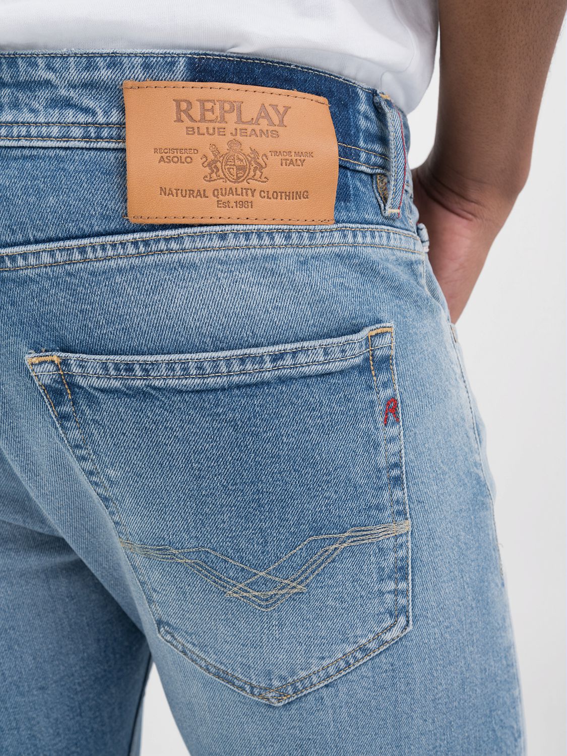 REPLAY BLUE JEANS リプレイ 圧縮 ニット ウール Pコート Grover straight-fit jeans Medium blue | Replay Jeans