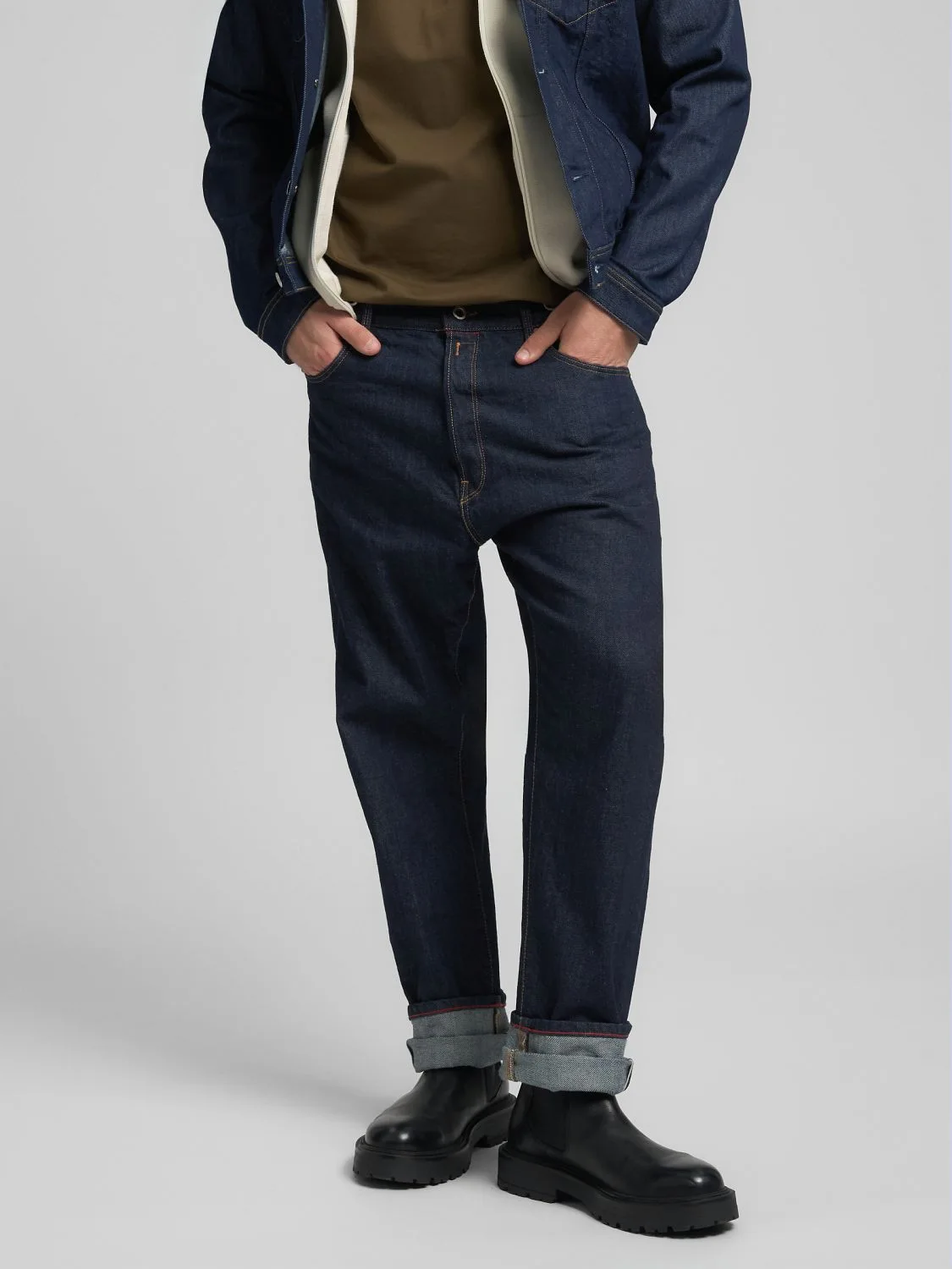 REPLAY LUIYS TAPERED-FIT JEANS M1053R.000.920 07A DARK BLUE 2