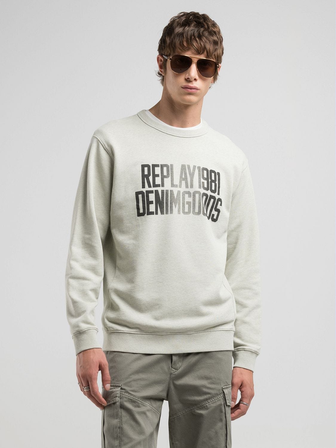 【MODERNIF】Et Lettering Pile Sweatshirt M3089_000_23812N_M64_2.jpg