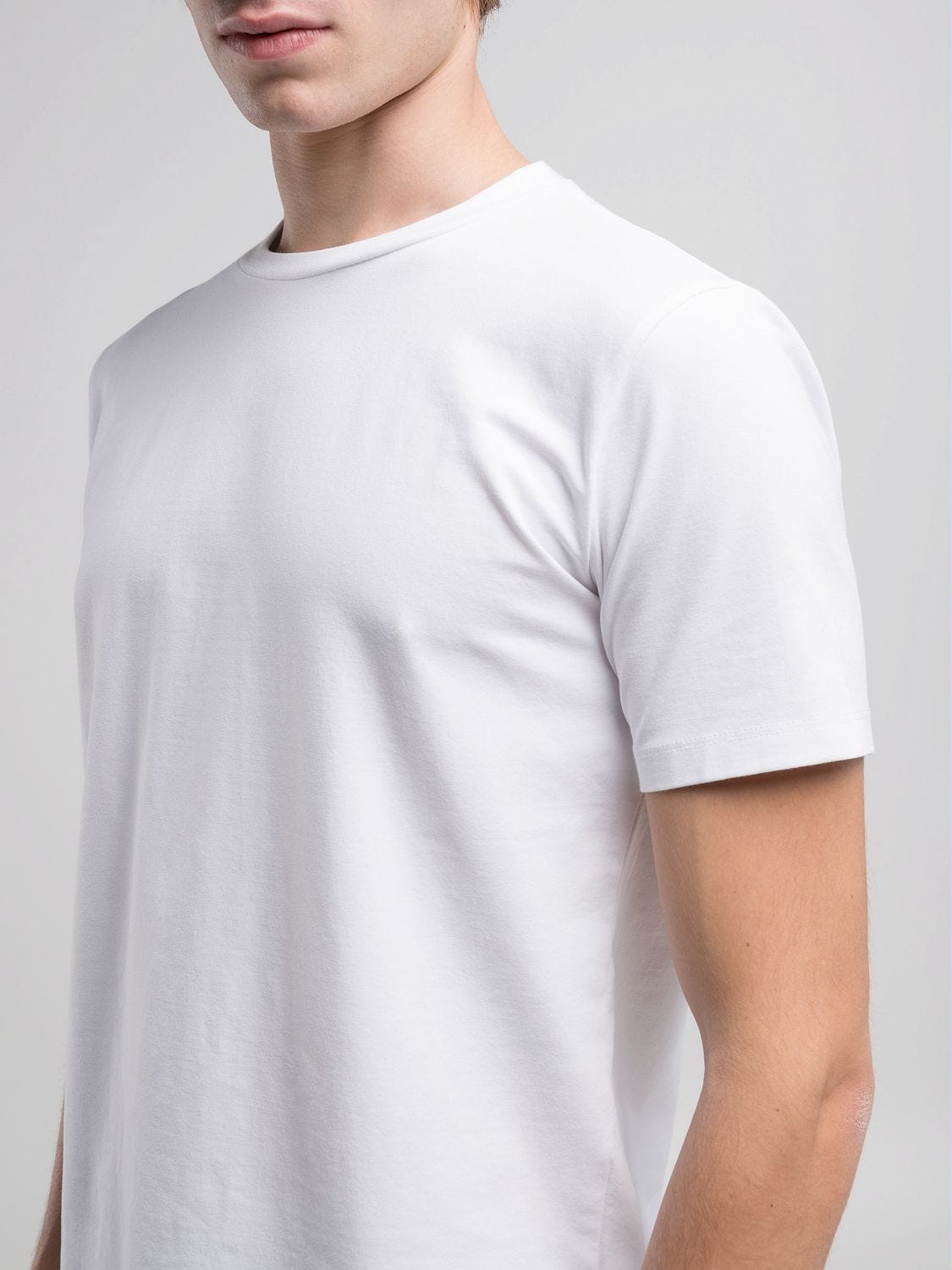 送料込★REPLAY★M3037.000.23352PTシャツ Regular-fit jersey t-shirt White | Replay Jeans