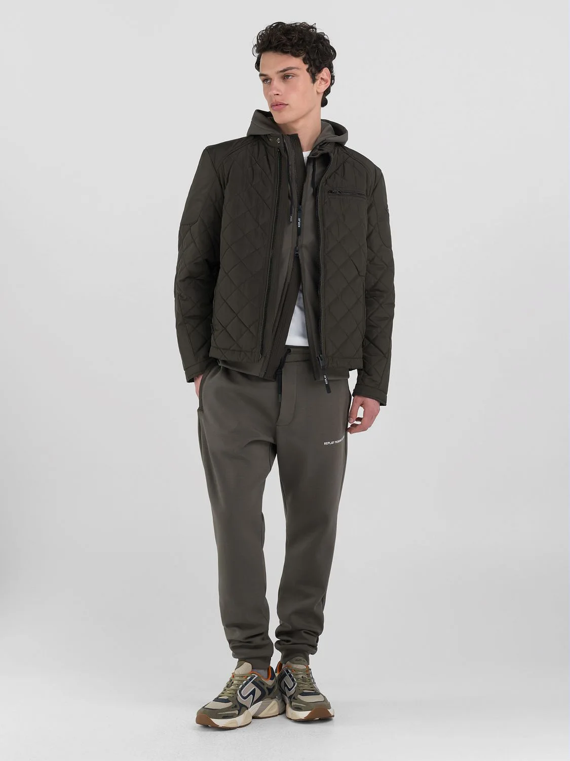 REPLAY FULL-ZIP QUILTED JACKET M8000 .000.84442 DARK OLIVE 1