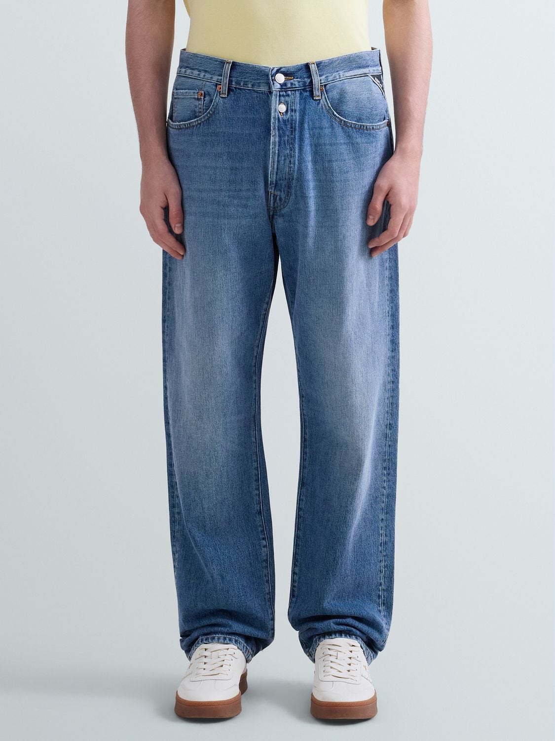 REPLAY M9ZERO1 STRAIGHT-FIT JEANS M9Z1  .000.800 764 MEDIUM BLUE 2