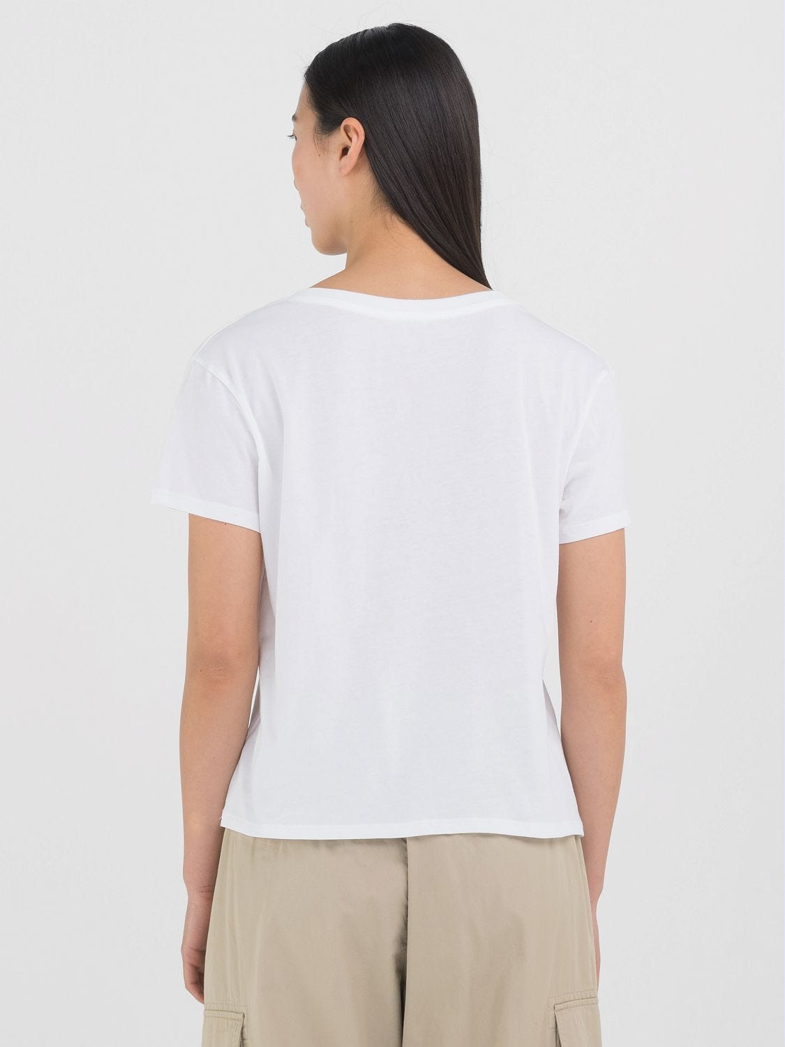 送料込★REPLAY★W3084.000.20994 半袖VネックTシャツ W3084_000_20994_001_1.jpg