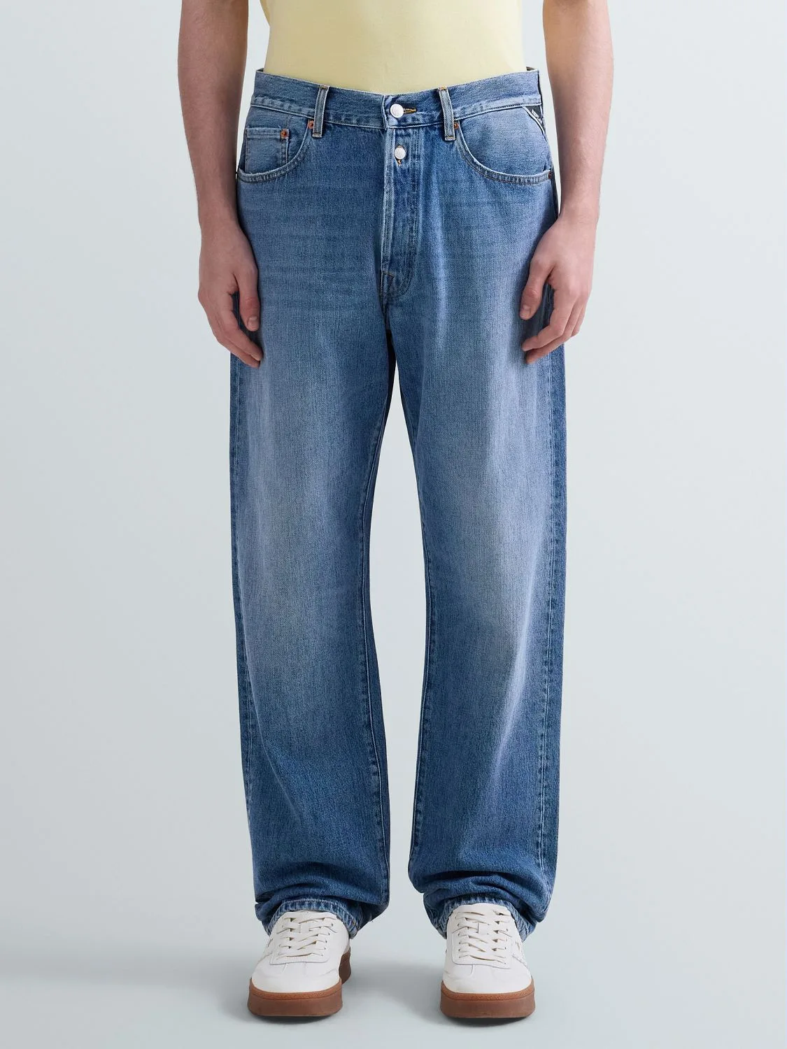 REPLAY M9ZERO1 STRAIGHT-FIT JEANS M9Z1  .000.800 764 MEDIUM BLUE 2