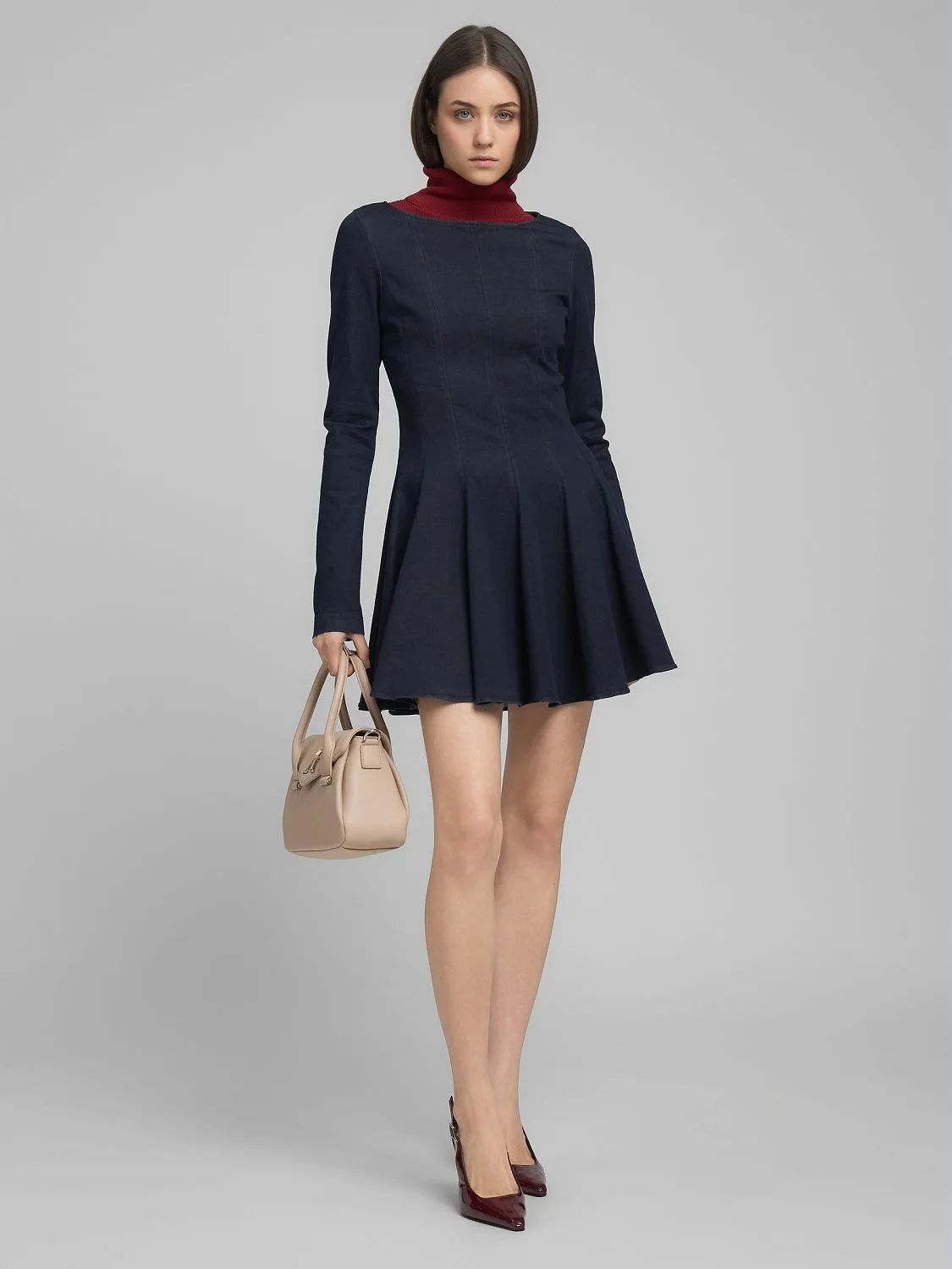 REPLAY MINI DRESS WITH PLEATED SKIRT W9223 .000.821 93C DARK BLUE 1