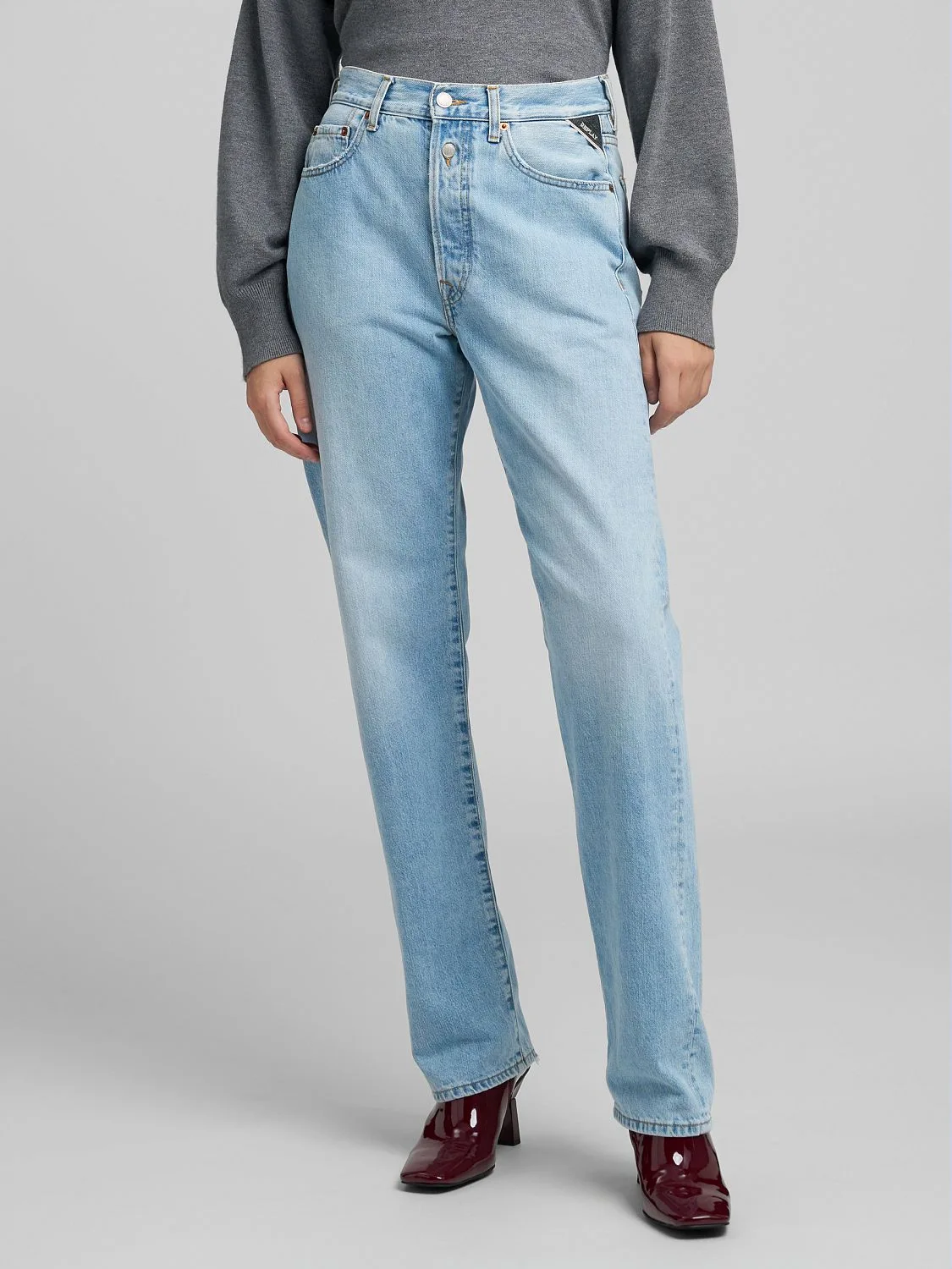 REPLAY W9ZERO1 STRAIGHT-FIT JEANS W9Z1  .000.800 727 SUPER LIGHT BLUE 2