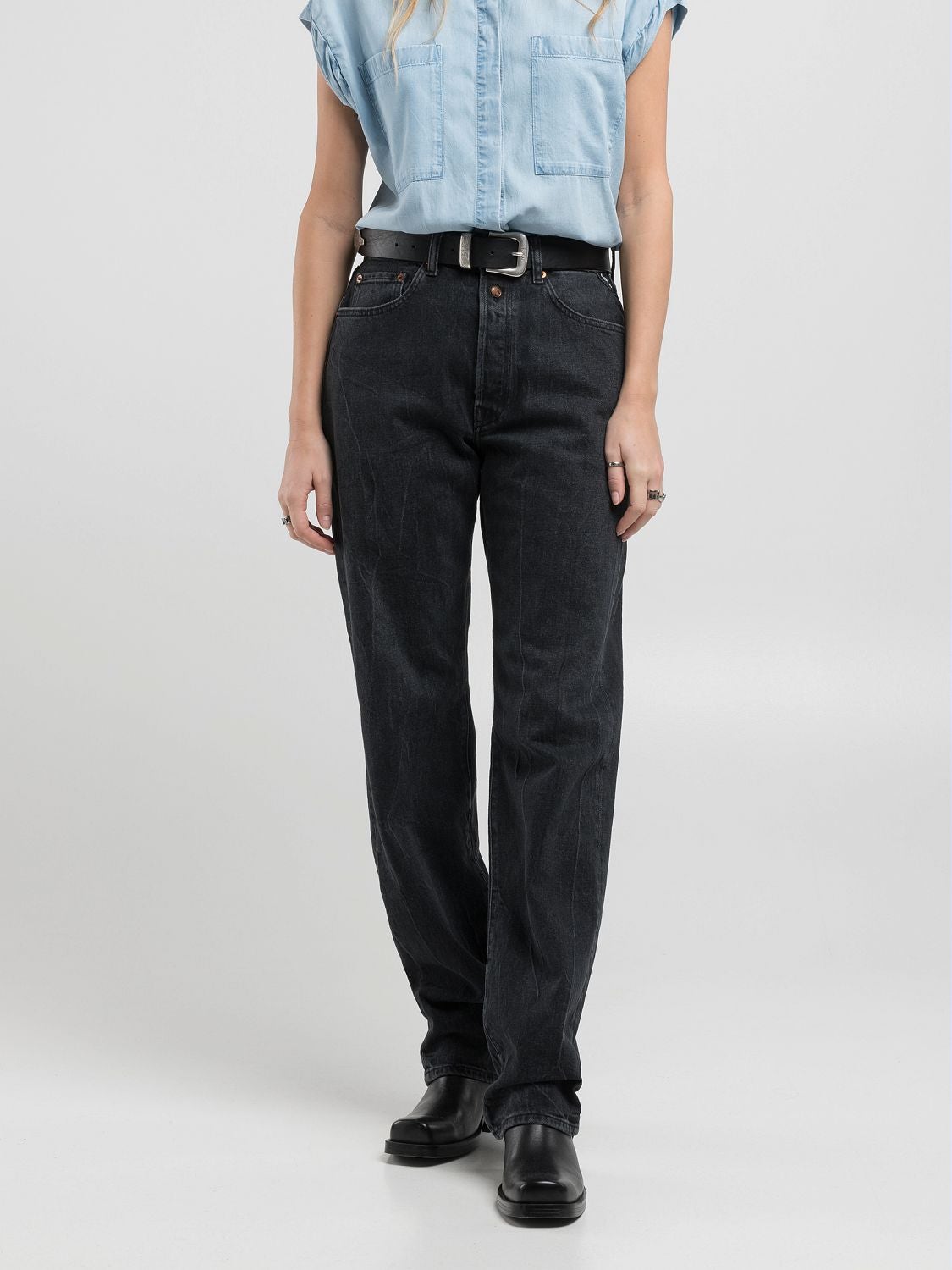 REPLAY W9ZERO1 STRAIGHT-FIT JEANS W9Z1  .000.905 891 BLACK DELAVÉ 2