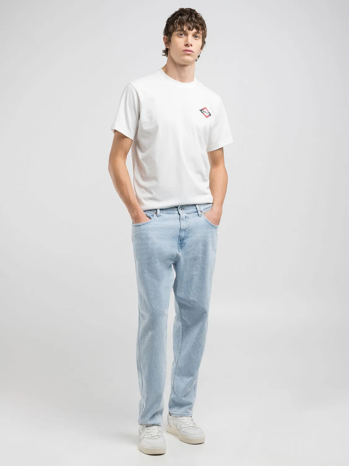 【2025最新】SNSで話題・人気の商品のおすすめアイテム Superlight jeans tapered-fit Sandot blue Jeans Replay | コレクション