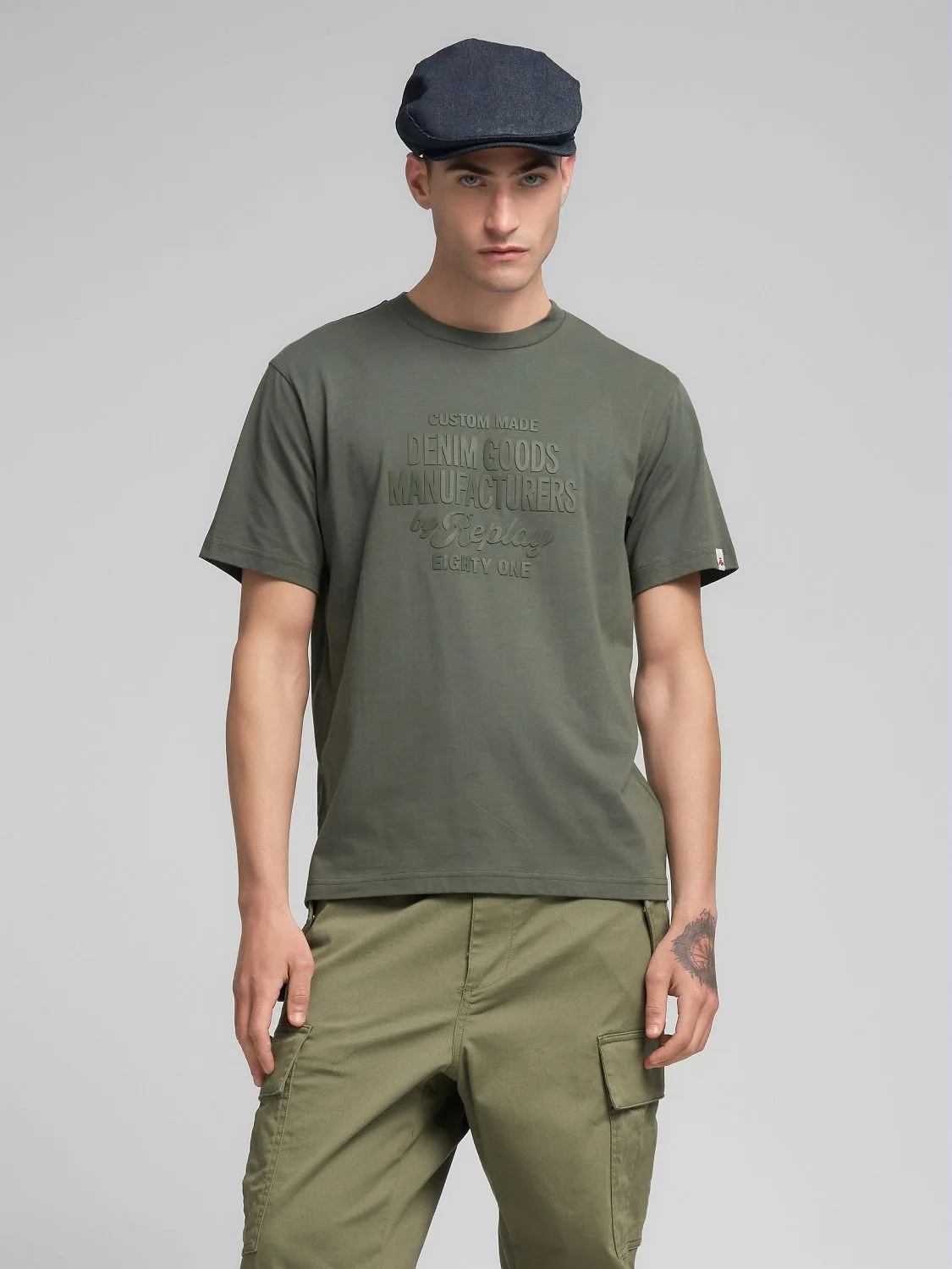 REPLAY ORGANIC COTTON JERSEY T-SHIRT M3229 .000.23732P MILITARY GREEN 2