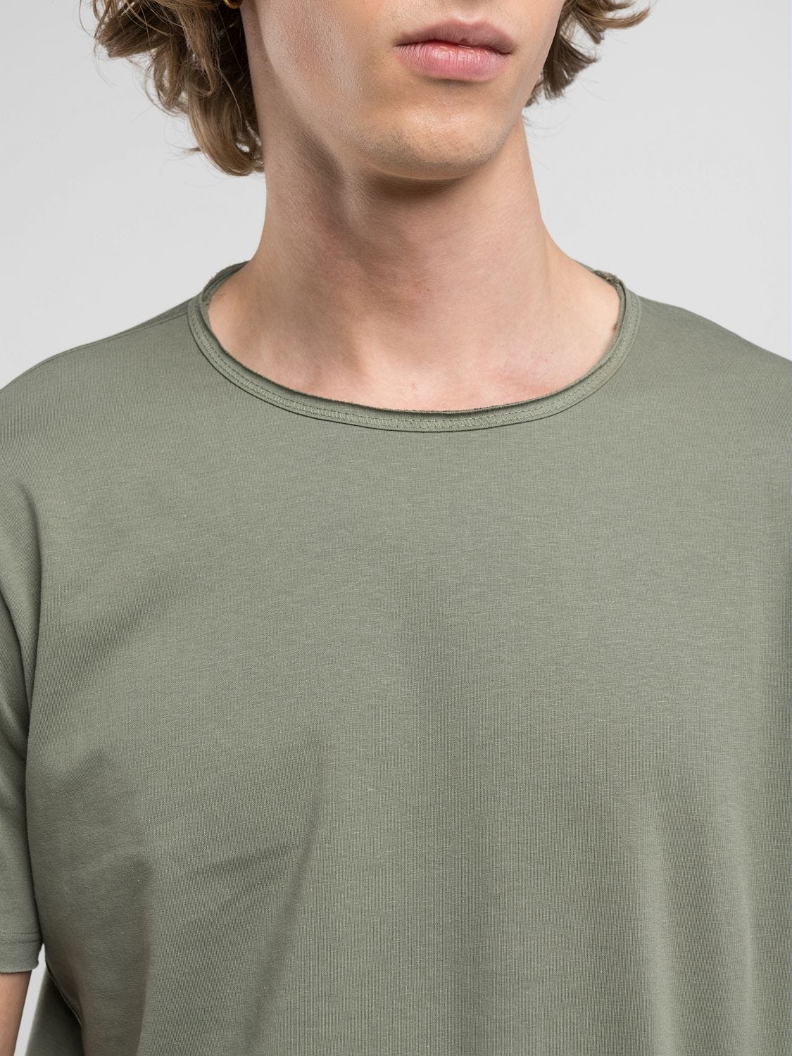 送料込★REPLAY★M3590A.000.2660 半袖Tシャツ Cotton crew-neck t-shirt Sage green- | Replay Jeans