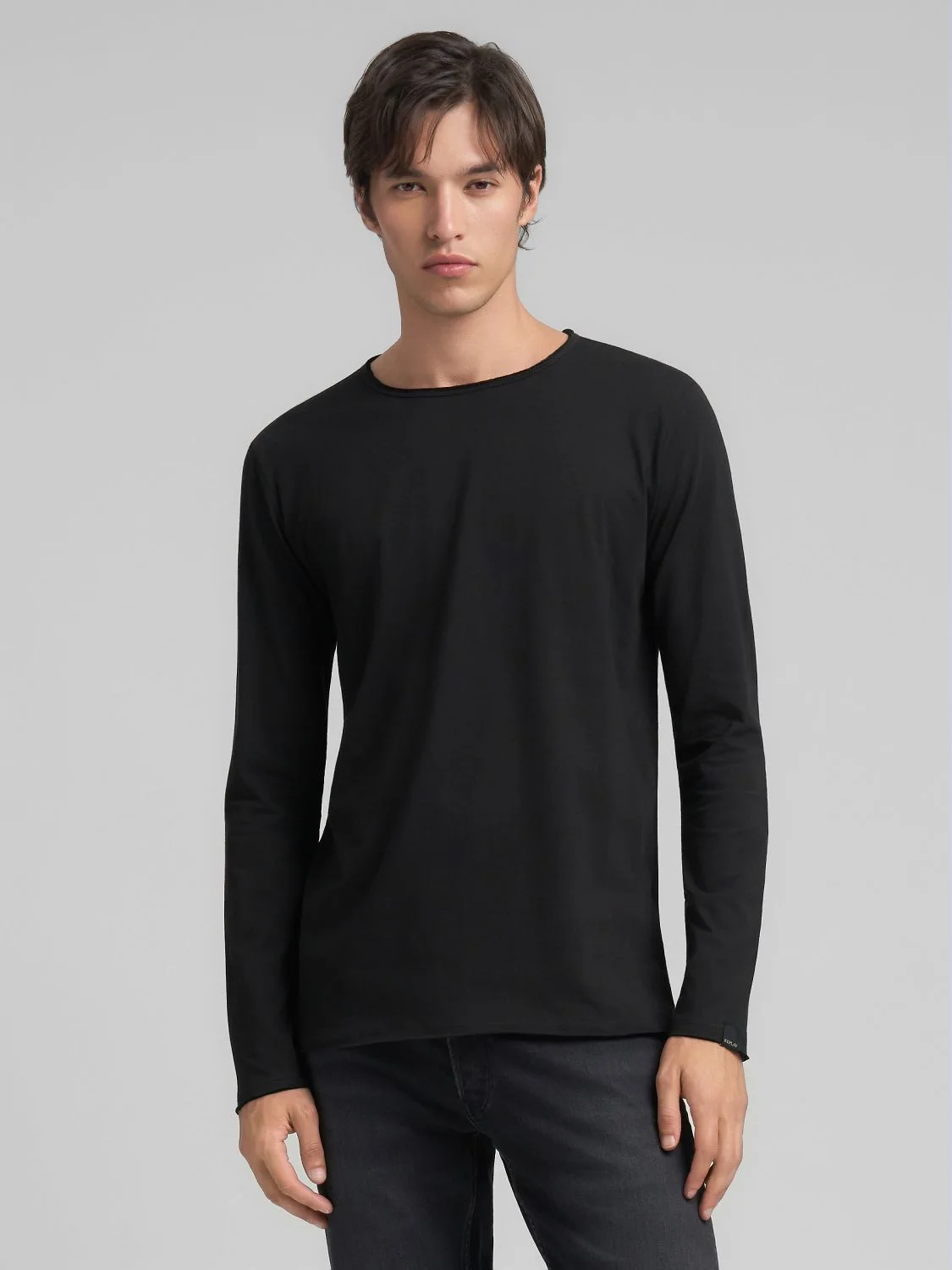REPLAY LONG-SLEEVED T-SHIRT M3592A.000.2660 BLACK 2