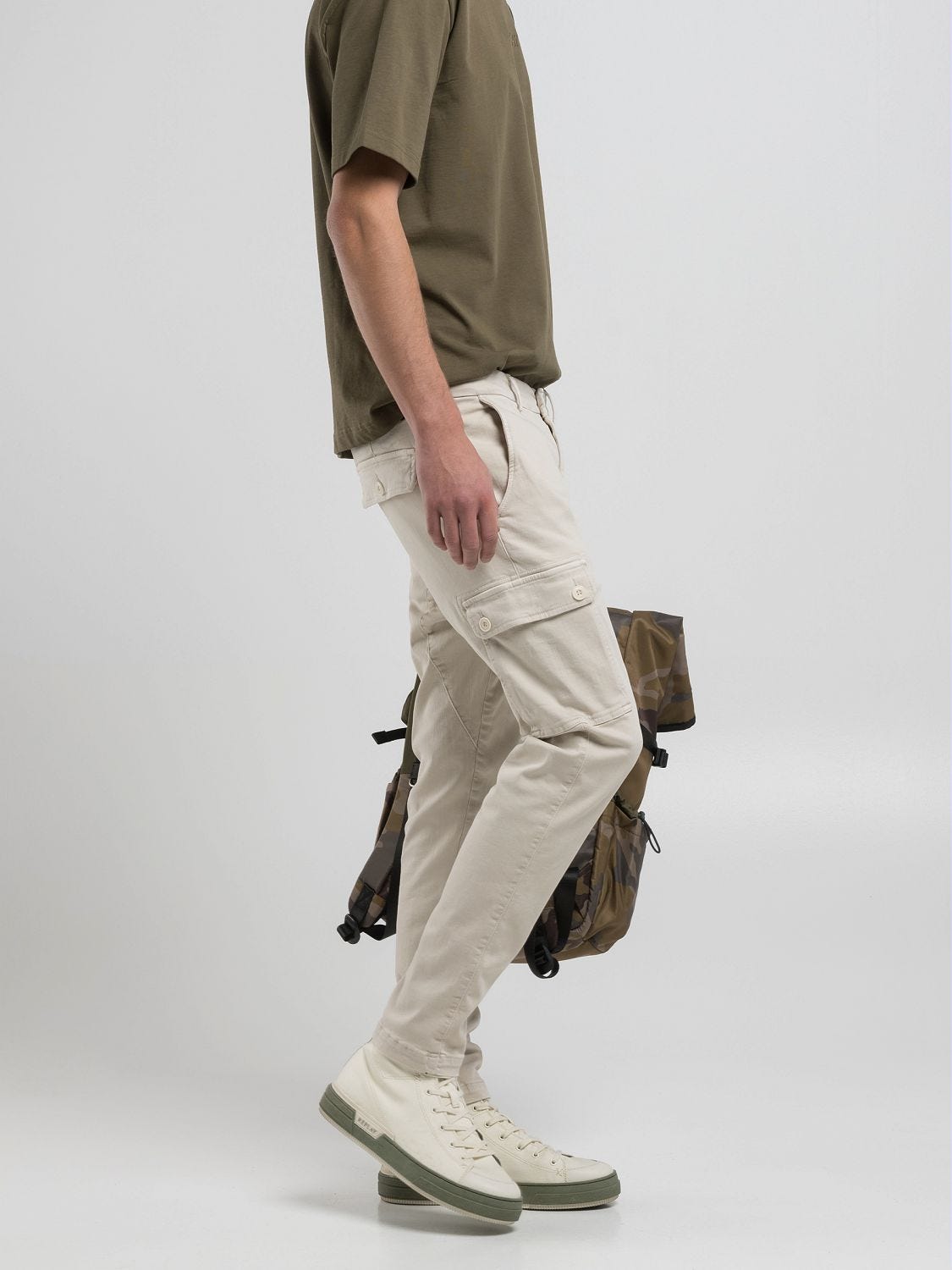 Zeumar slim-fit chino jeans Military green.. | Replay Jeans