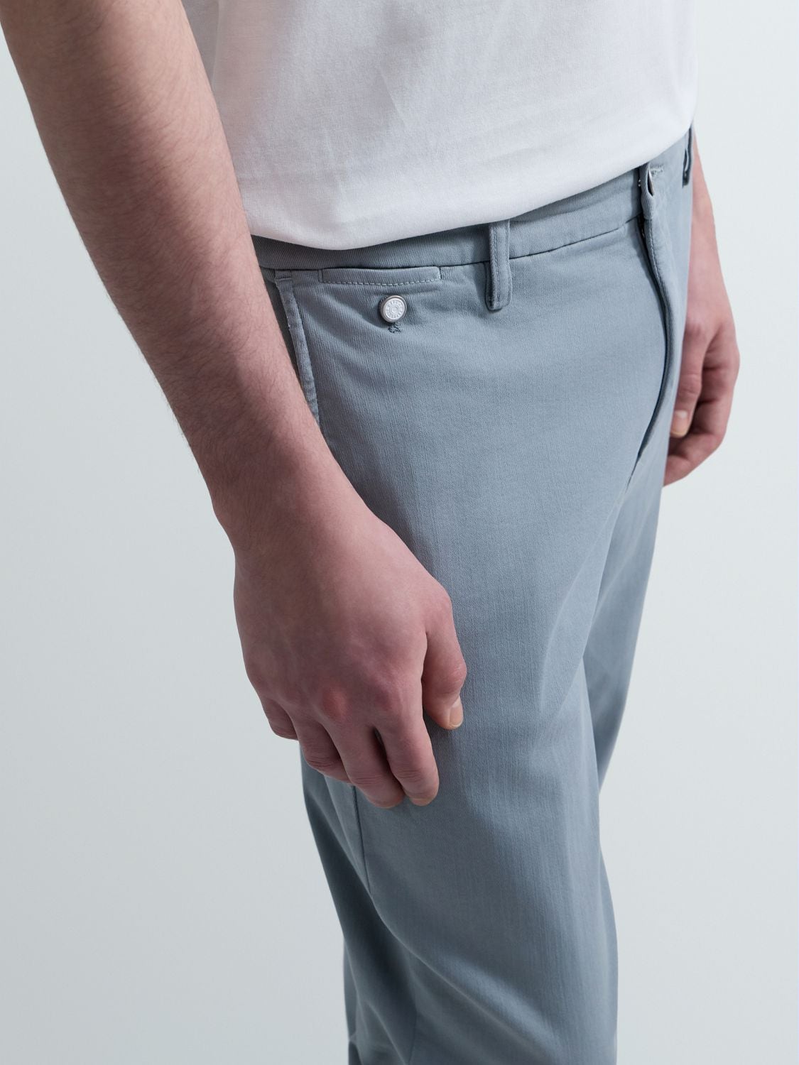 Benni regular-fit chino jeans Pewter blue | Replay Jeans