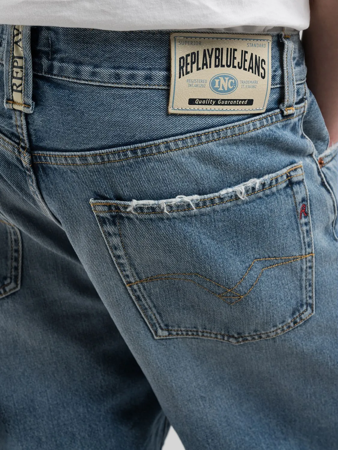 ◆as if calie◆ DESTROYED BIZZO PANTS BLUE CA25APT005BLS/M DESTROYED BIZZO PANTS BLUE - 에즈이프캘리(asifCALIE)