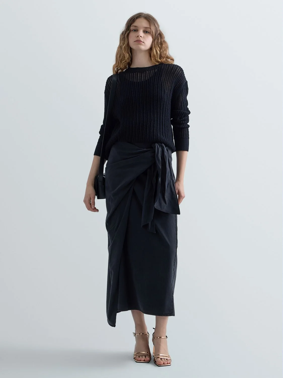 REPLAY LONG TWILL SKIRT WITH KNOT W9913 .000.85530G BLACK 1