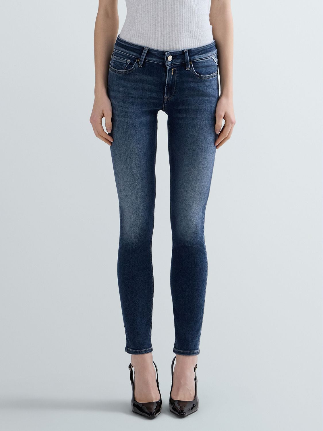 REPLAY NEW LUZ SKINNY-FIT JEANS WH689 .000.805 133 MEDIUM BLUE 2