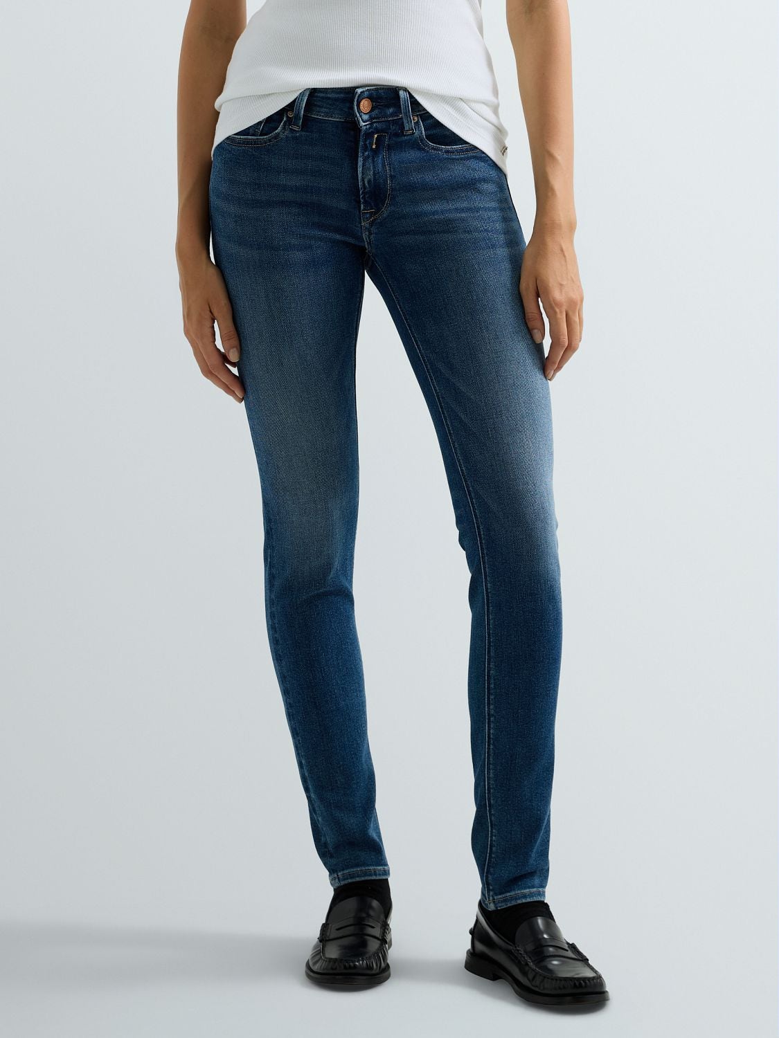 REPLAY NEW LUZ SKINNY-FIT JEANS WH689 .000.805 225 MEDIUM BLUE 2