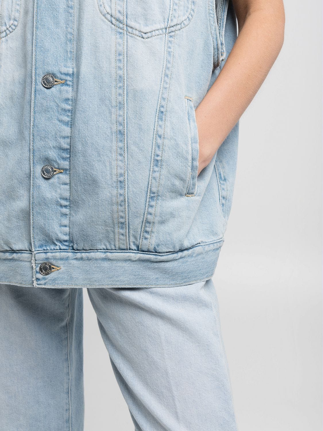 Replay atelier sleeveless denim jacket Super light blue Replay atelier sleeveless denim jacket Super light blue