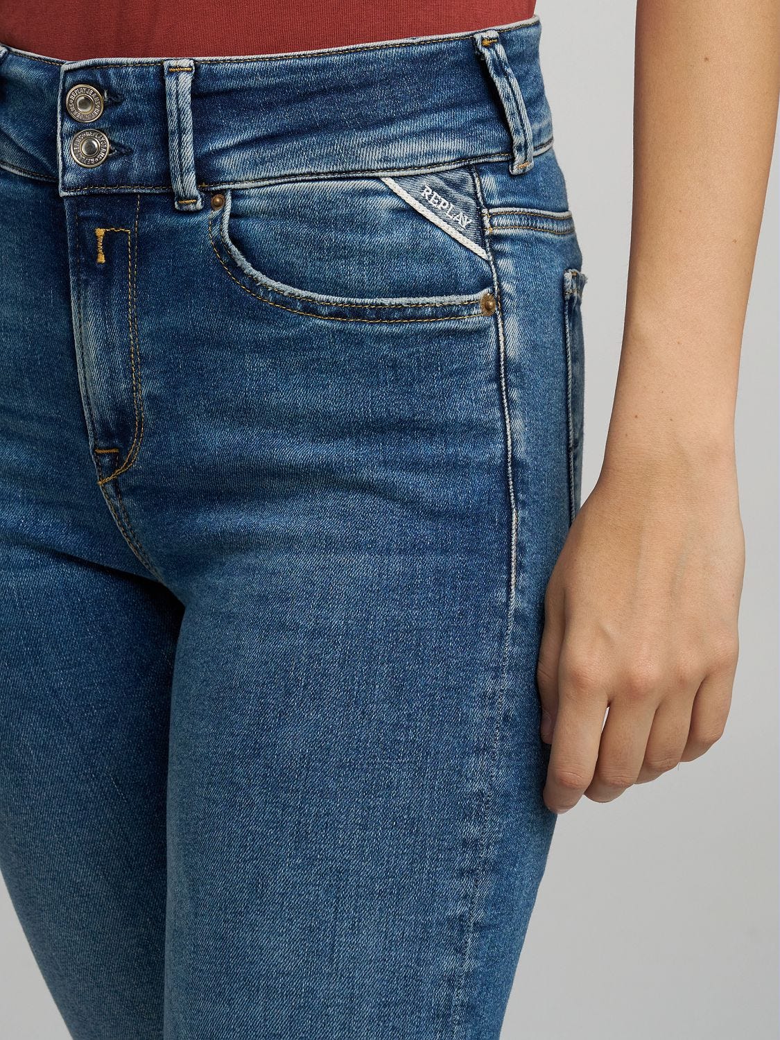 Luamoda Flare Slim Denim Pants（L.BLUE) Soho Flare Jeans Legacy - Dark Blue Denim | Ksubi ++