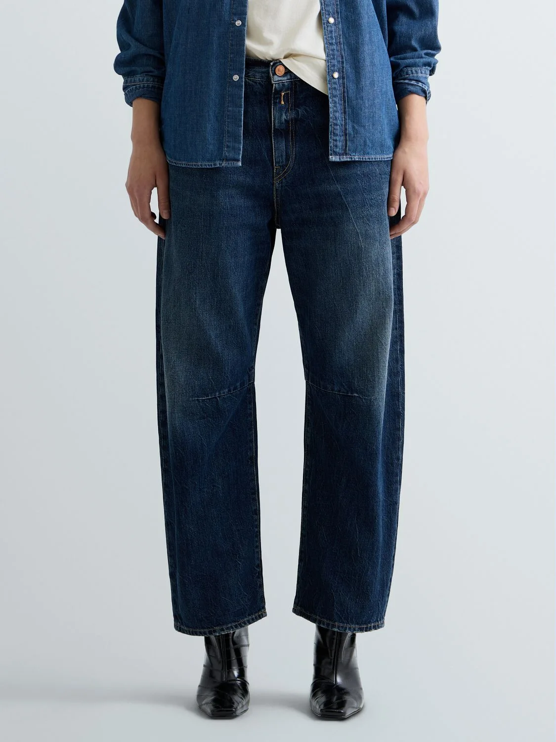 REPLAY JANIE BARREL-FIT JEANS W0550 .000.800 261 DARK BLUE 2