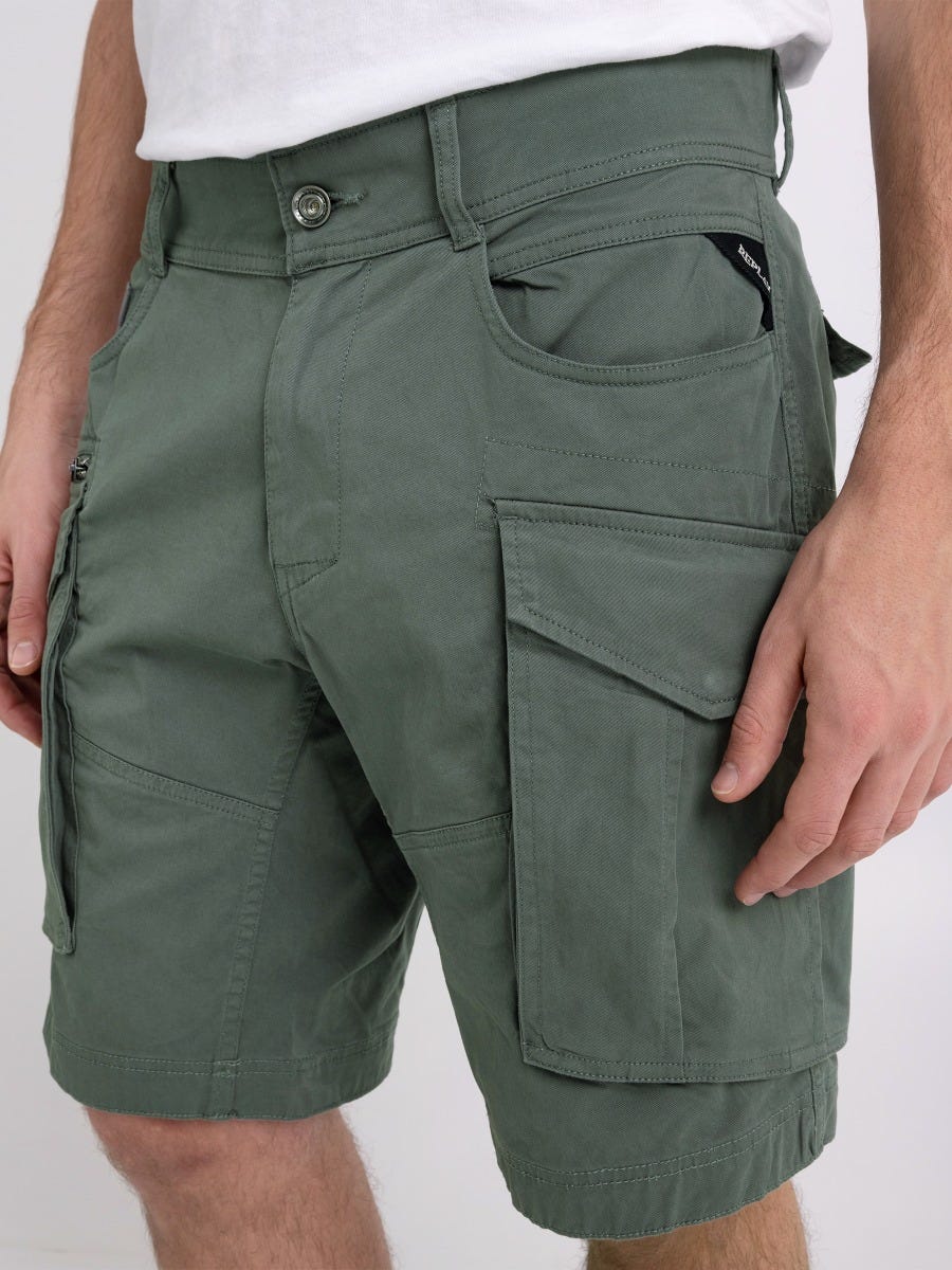 Joe cotton shorts Aviator green | Replay Jeans